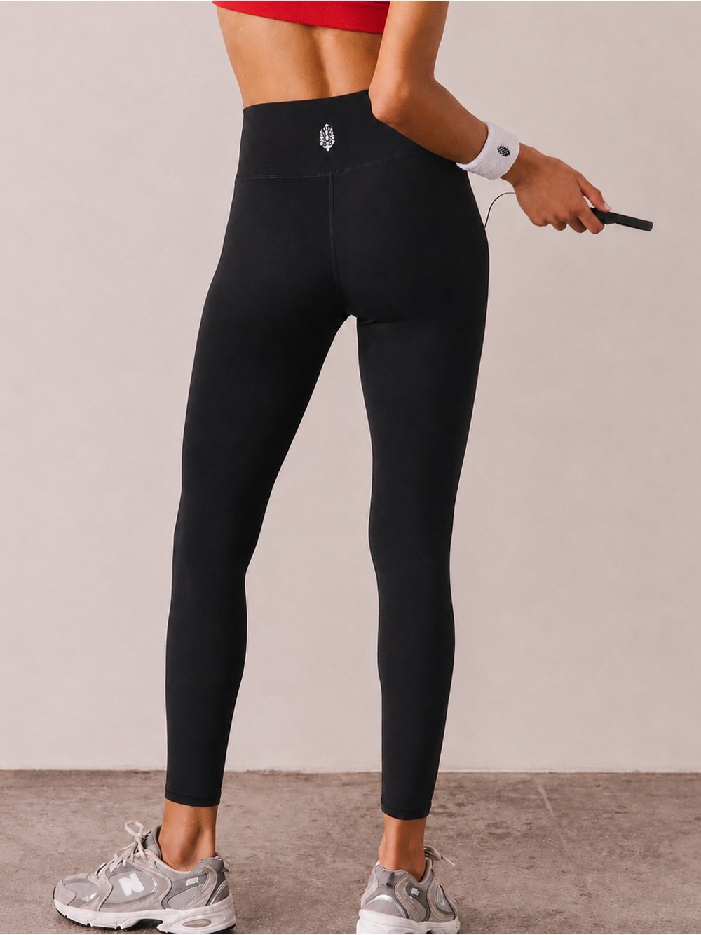FP Movement Never Better 7/8 Length Leggings NWT Size S Free People Black